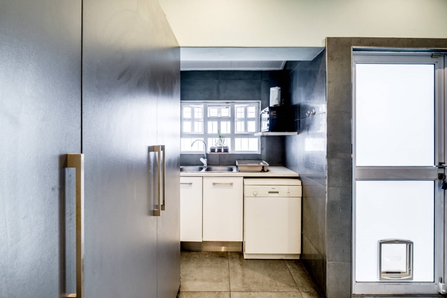 2 Bedroom Property for Sale in Observatory Western Cape